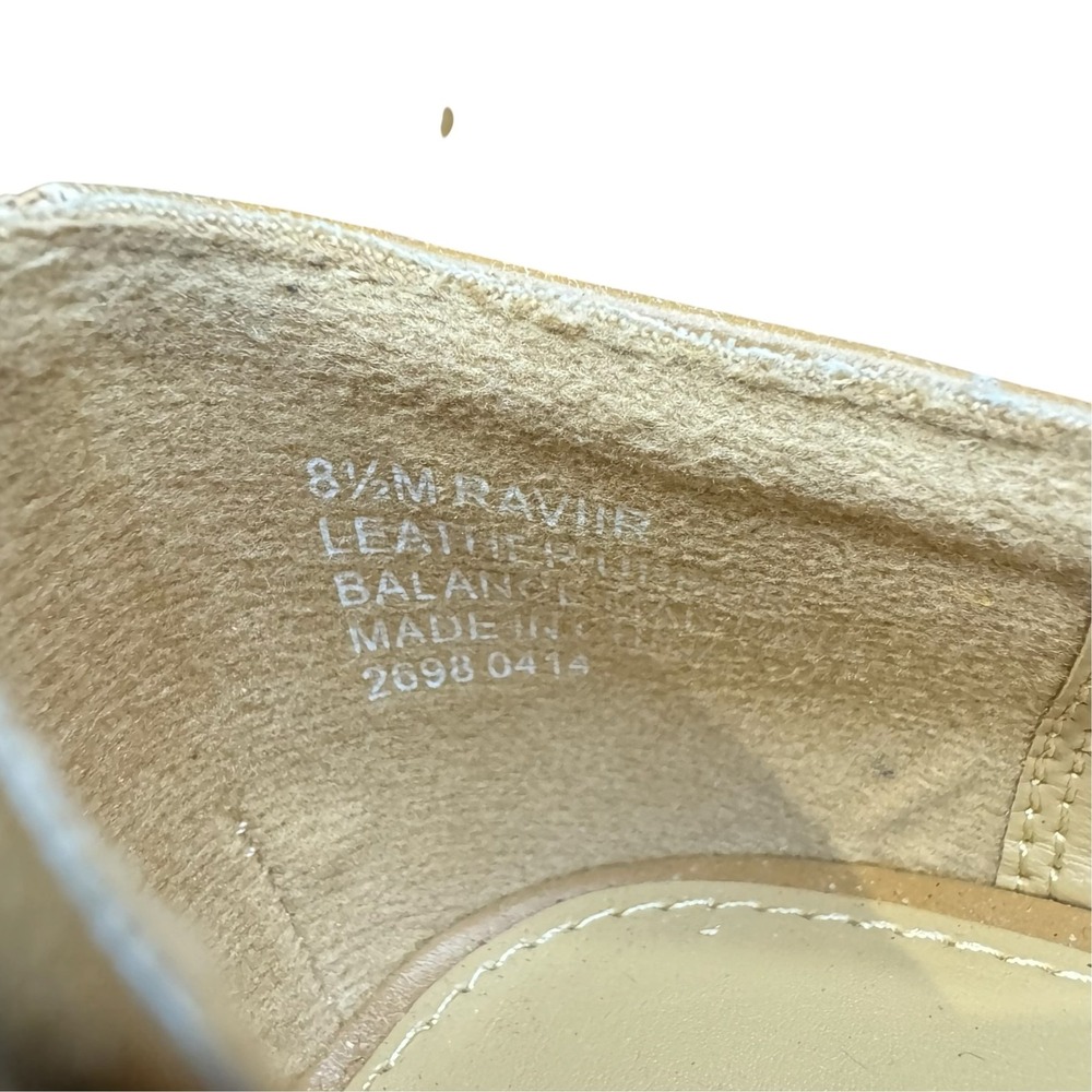 Nine West Ravin Womens 8.5 Beige Leather Pointed Toe Kitten Heel Pumps 26980414 - Picture 4 of 10